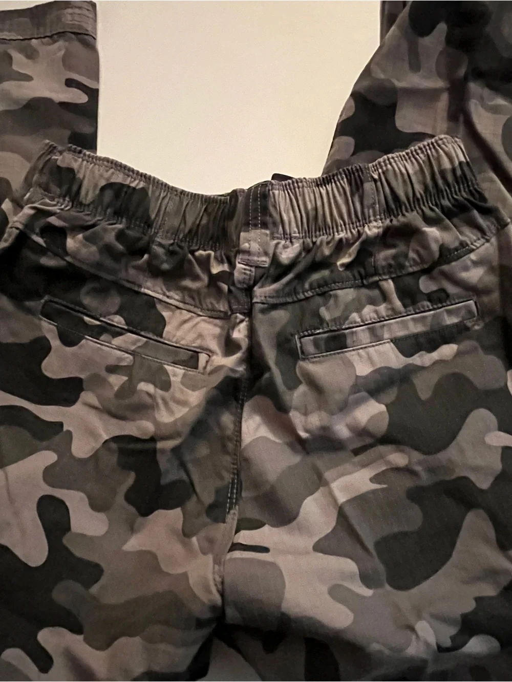 NEW Lands End Gray Camo Cargo Pants - Boys Size 12